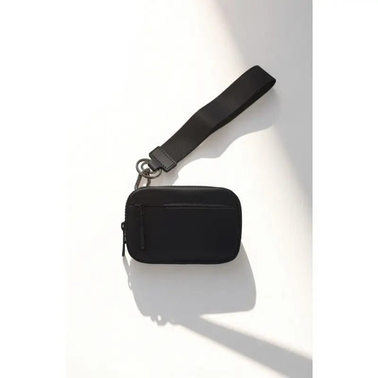 vevolora RFID compact wristlet wallet in Black